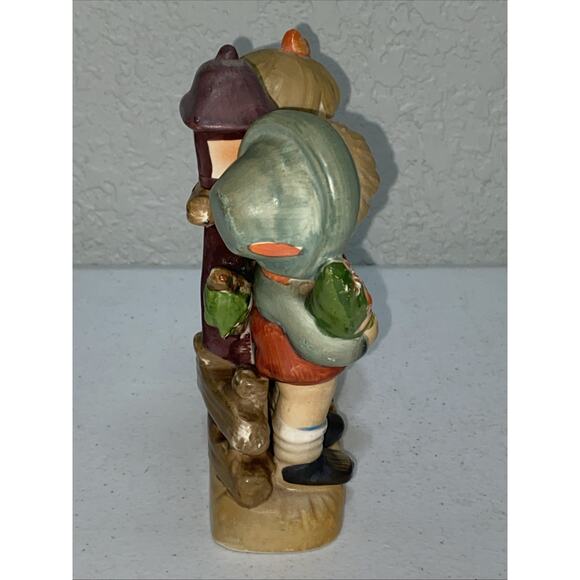 Vintage Little Boy Girl Figurine Made In DABS Japan Porcelain Bisque 6” - Picture 4 of 7